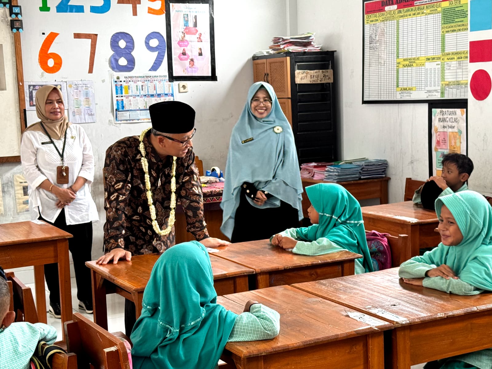 Gambar Siaran Pers
