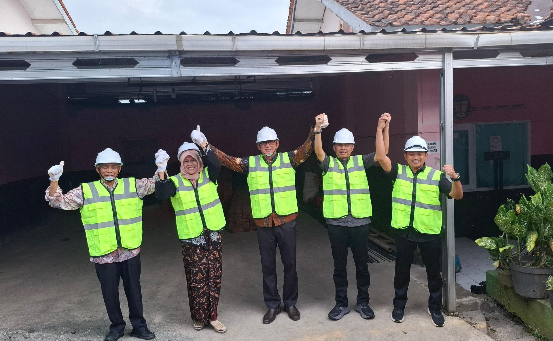 Gambar Siaran Pers