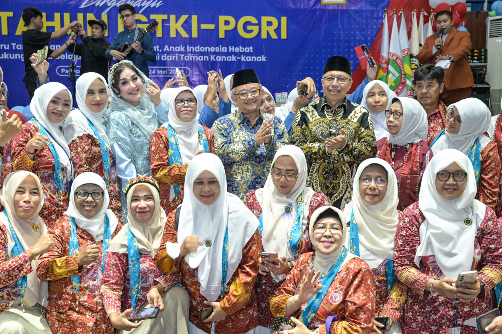 Gambar Siaran Pers