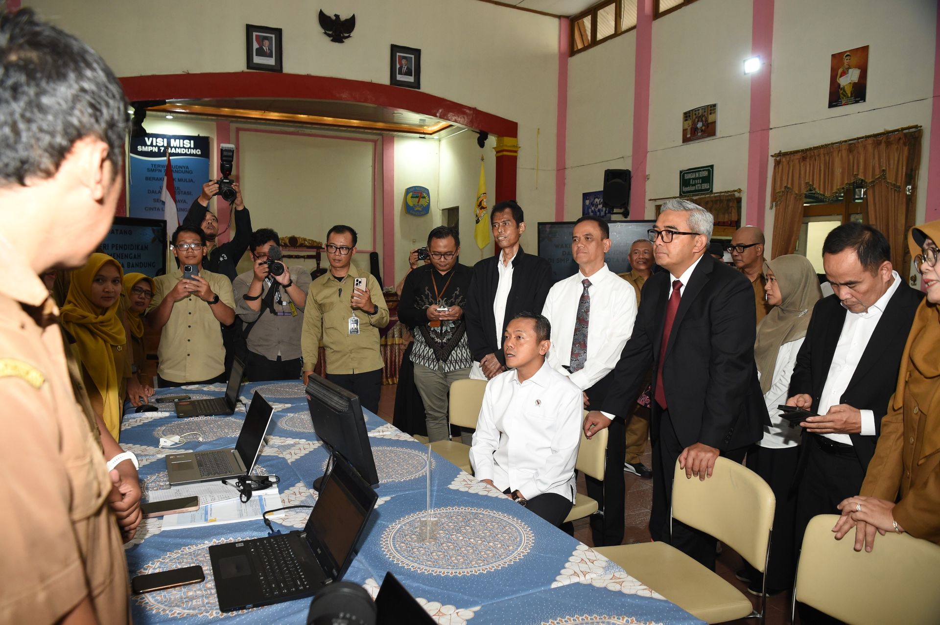 Gambar Konten Terkait