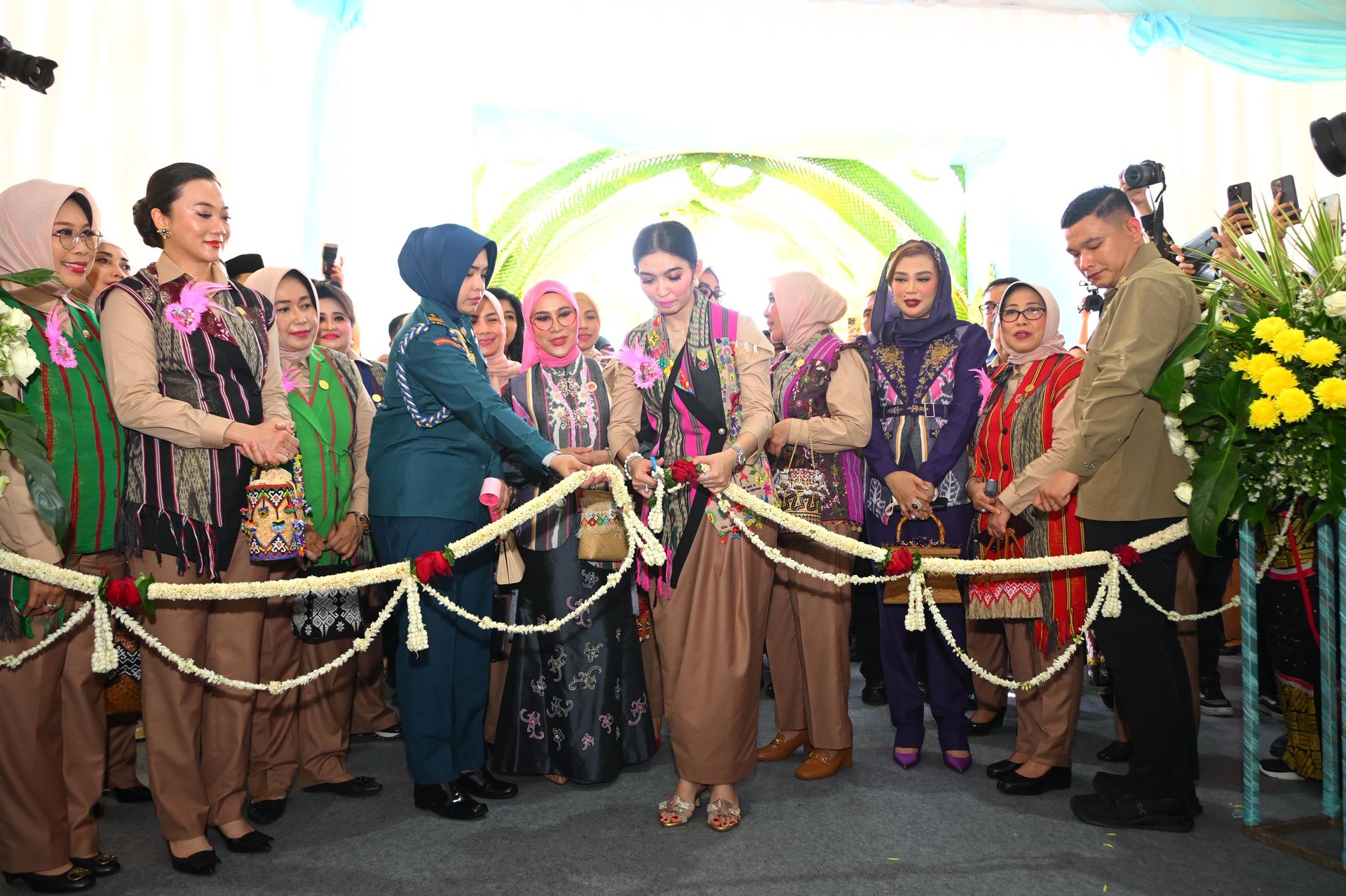 Gambar Siaran Pers