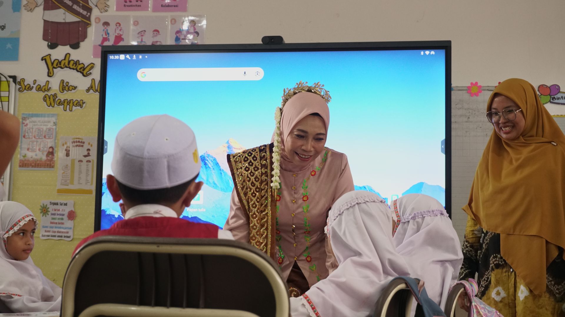 Gambar Konten Terkait