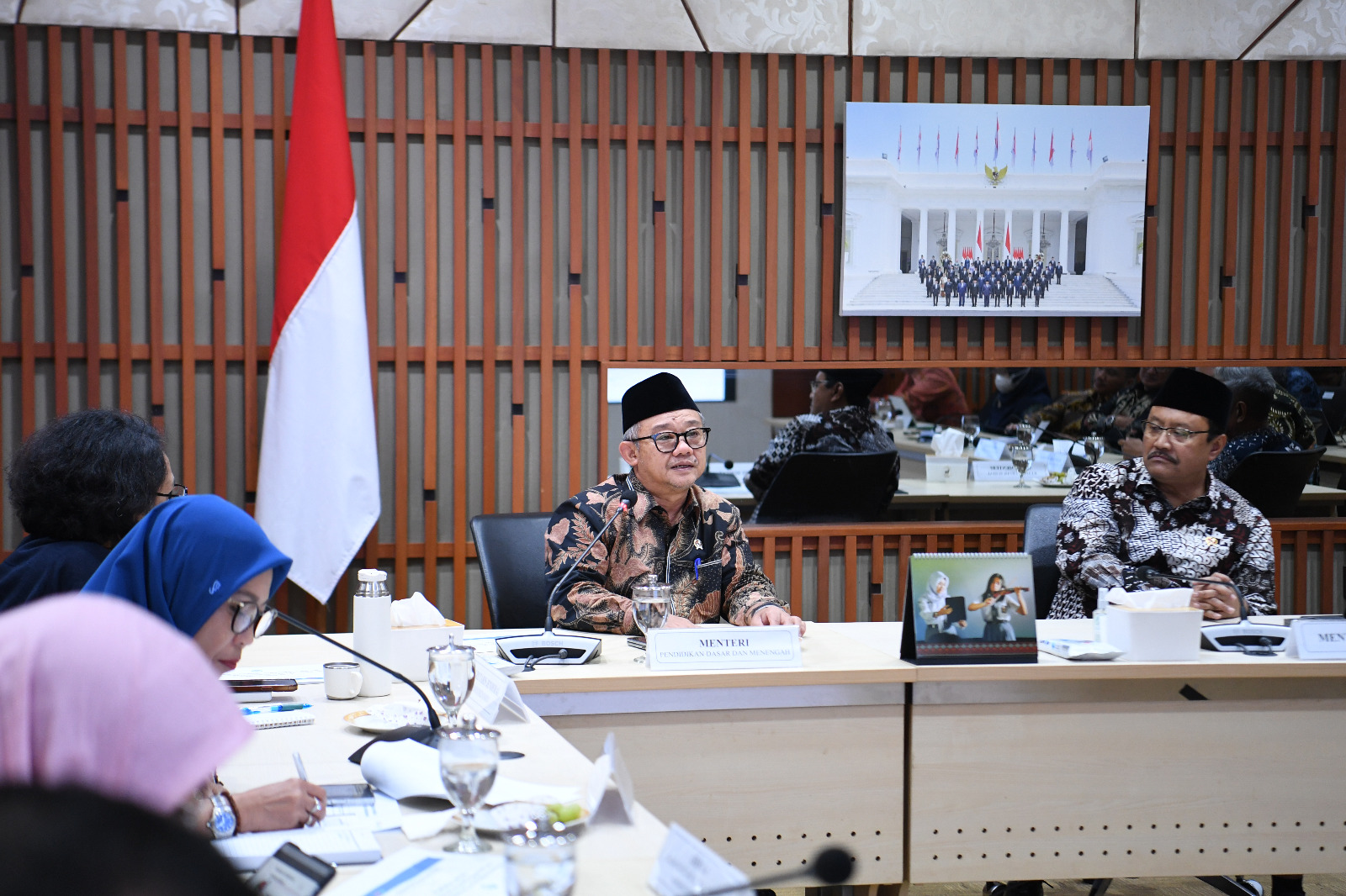 Gambar Siaran Pers