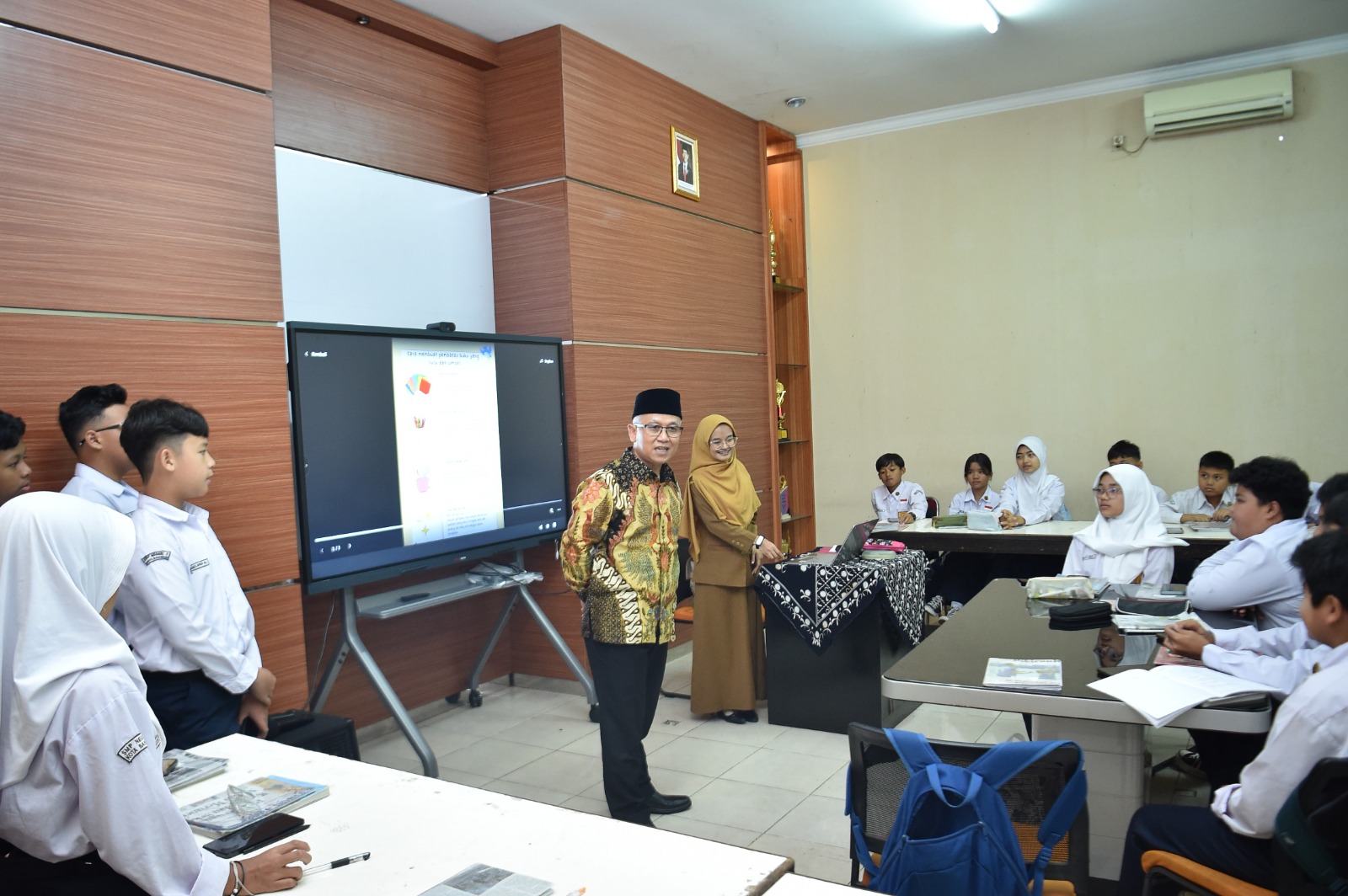 Gambar Konten Terkait