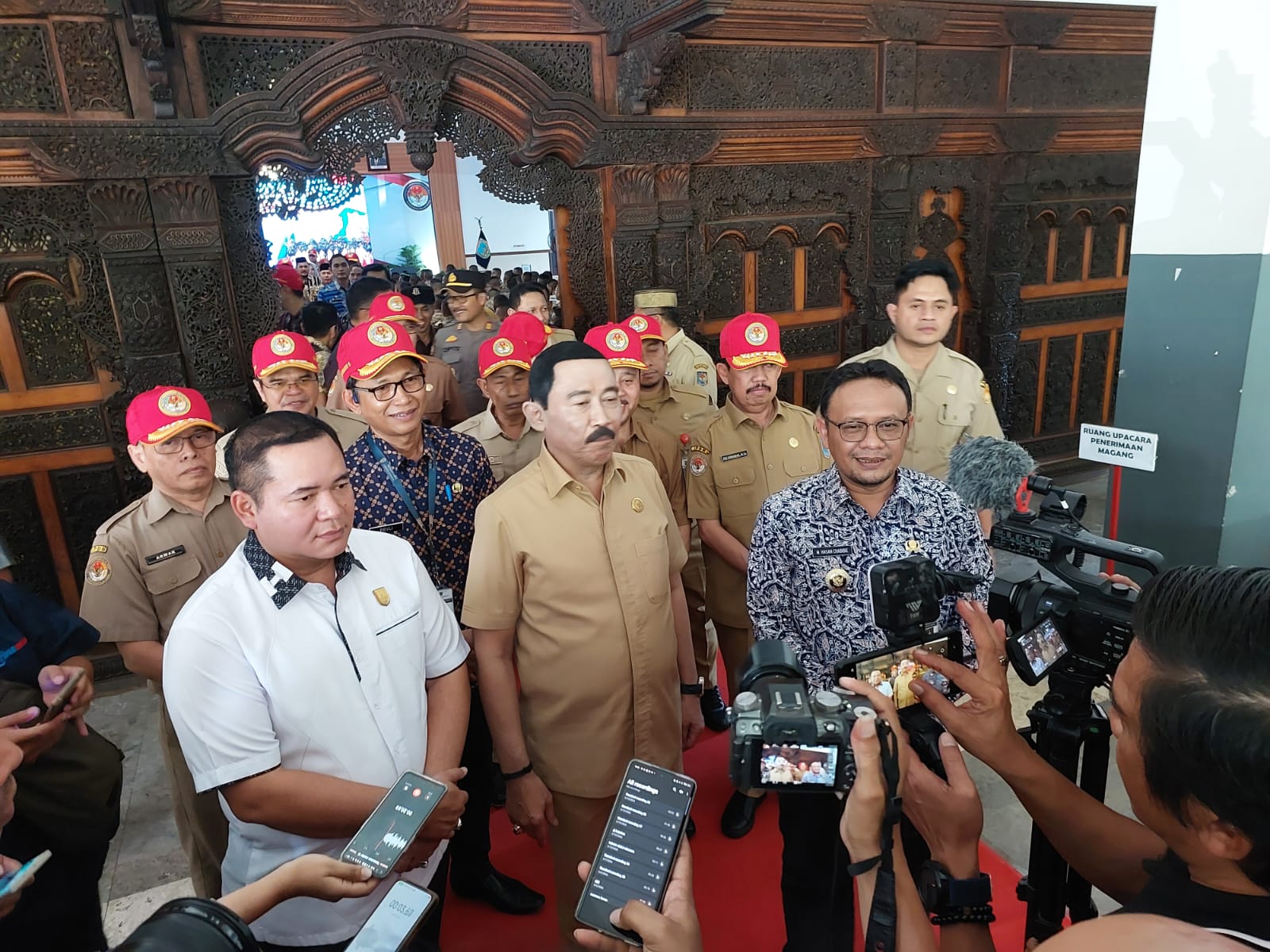 Gambar Siaran Pers