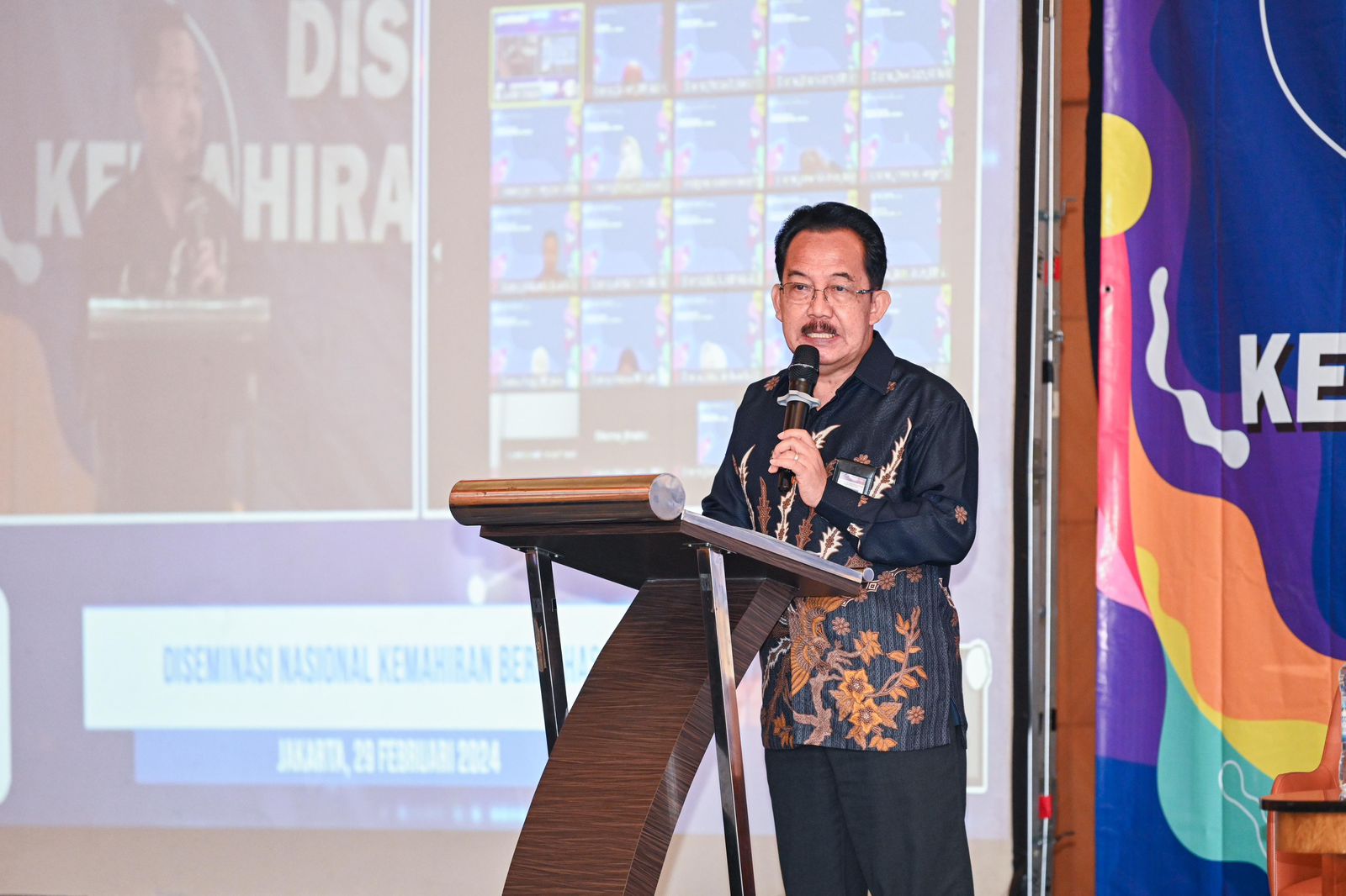Gambar Siaran Pers